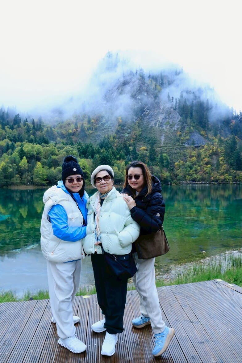 LINE_ALBUM_October 2025_251223_142_0