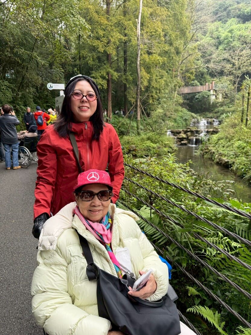 LINE_ALBUM_October 2025_251223_44_0